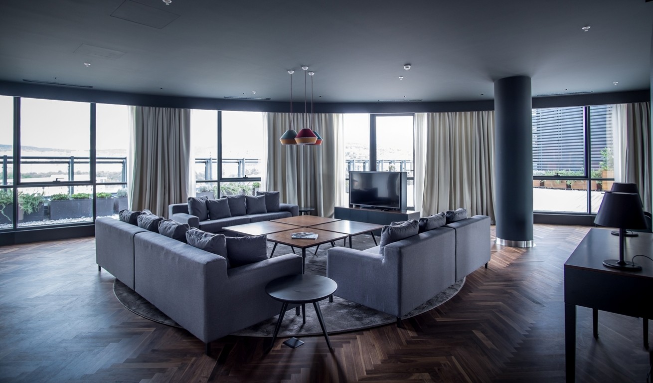 CUE Penthouse Suite